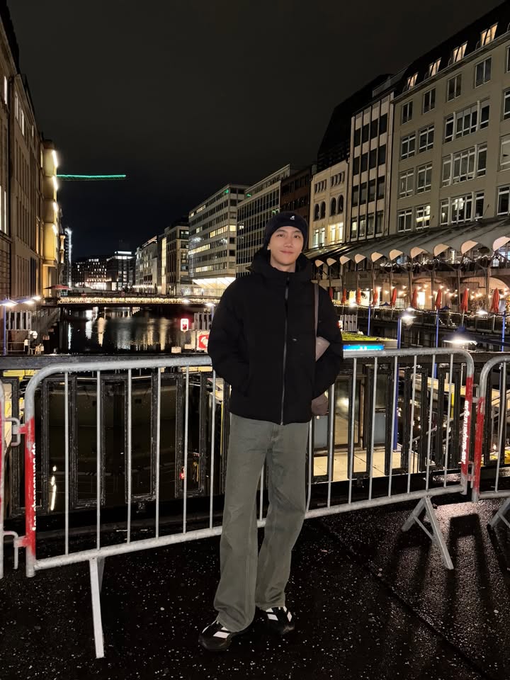 ไตเติ้ล - กีรติ พวงมาลี