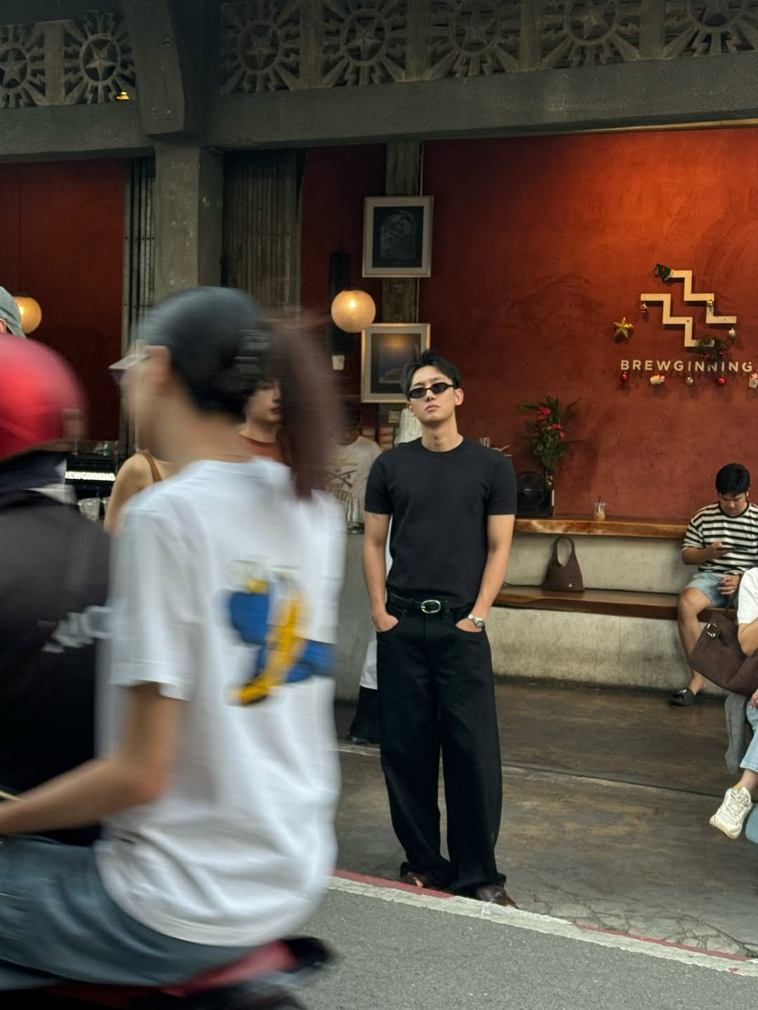 ไตเติ้ล - กีรติ พวงมาลี