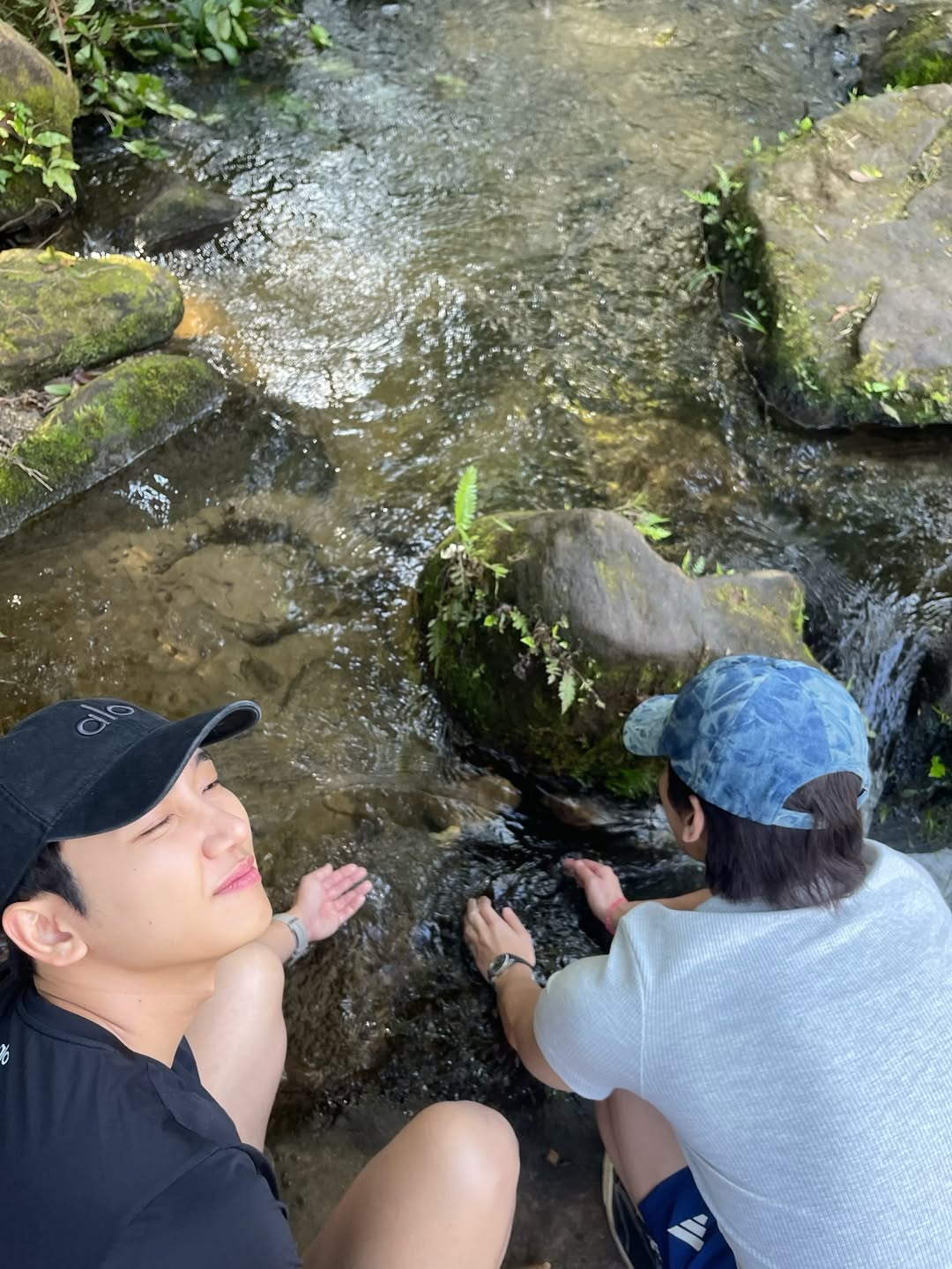 ไตเติ้ล - กีรติ พวงมาลี