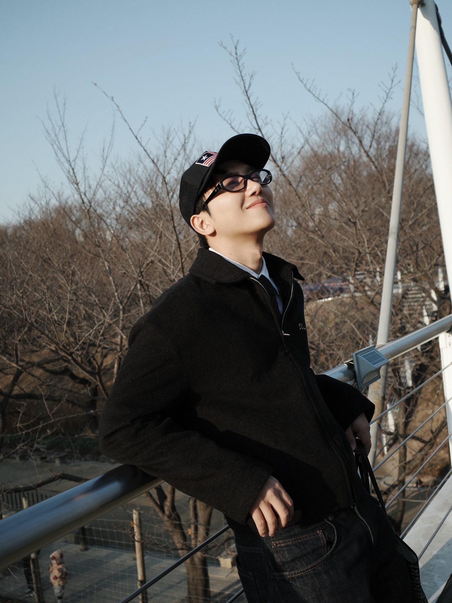 ไตเติ้ล - กีรติ พวงมาลี