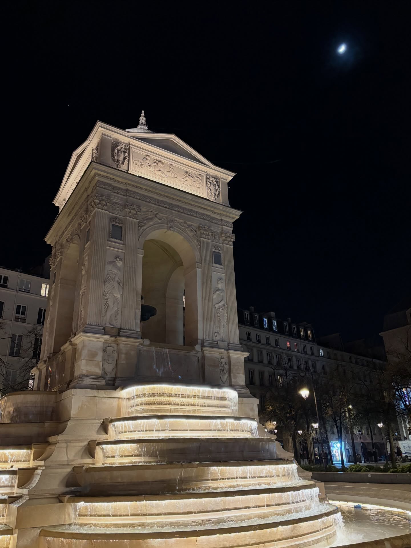 ไตเติ้ล - กีรติ พวงมาลี