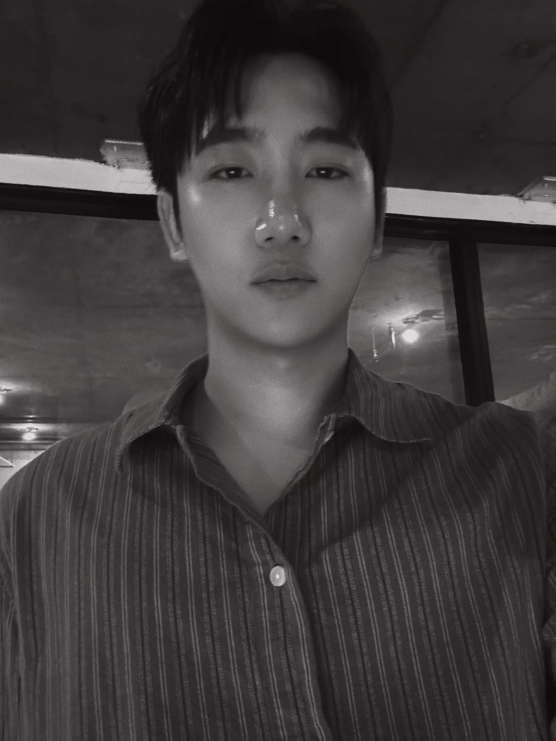 ไตเติ้ล - กีรติ พวงมาลี