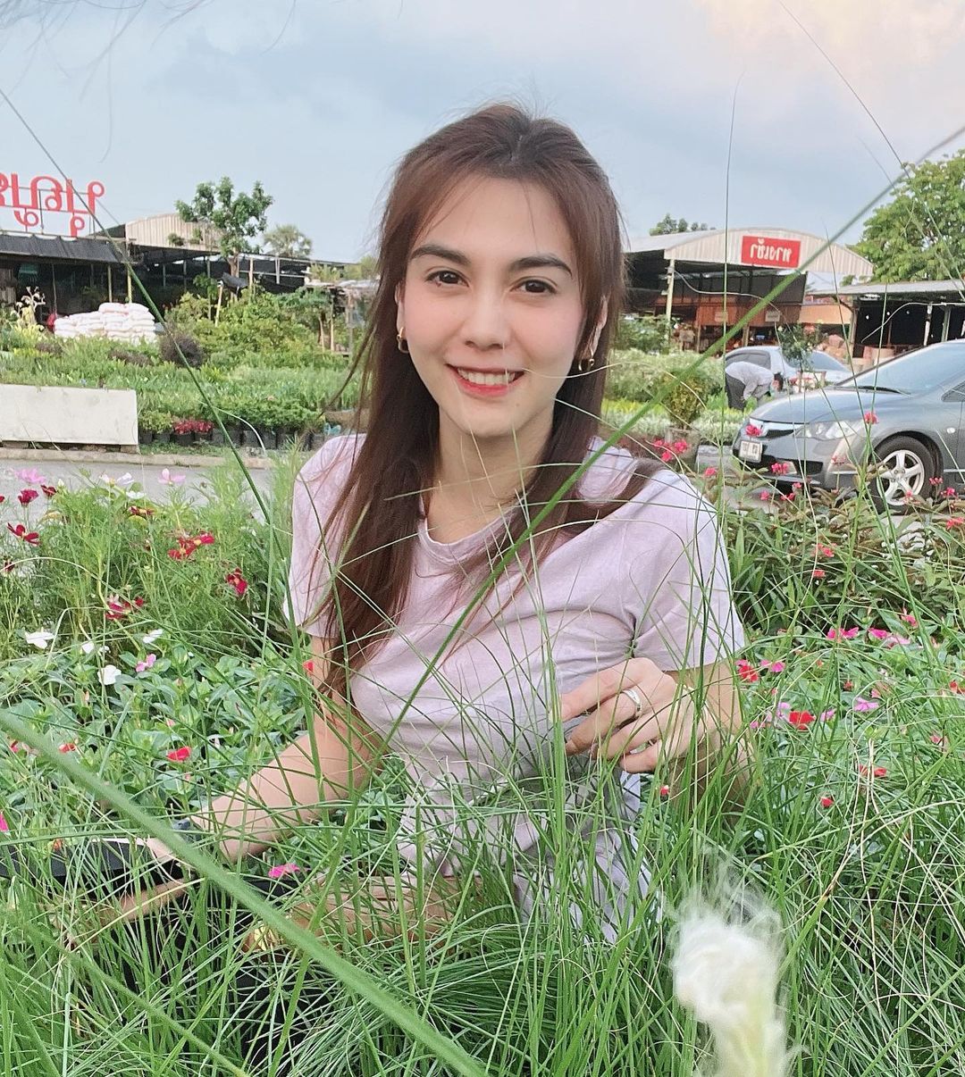 พั้นช์ - วรกาญจน์ โรจนวัชร
