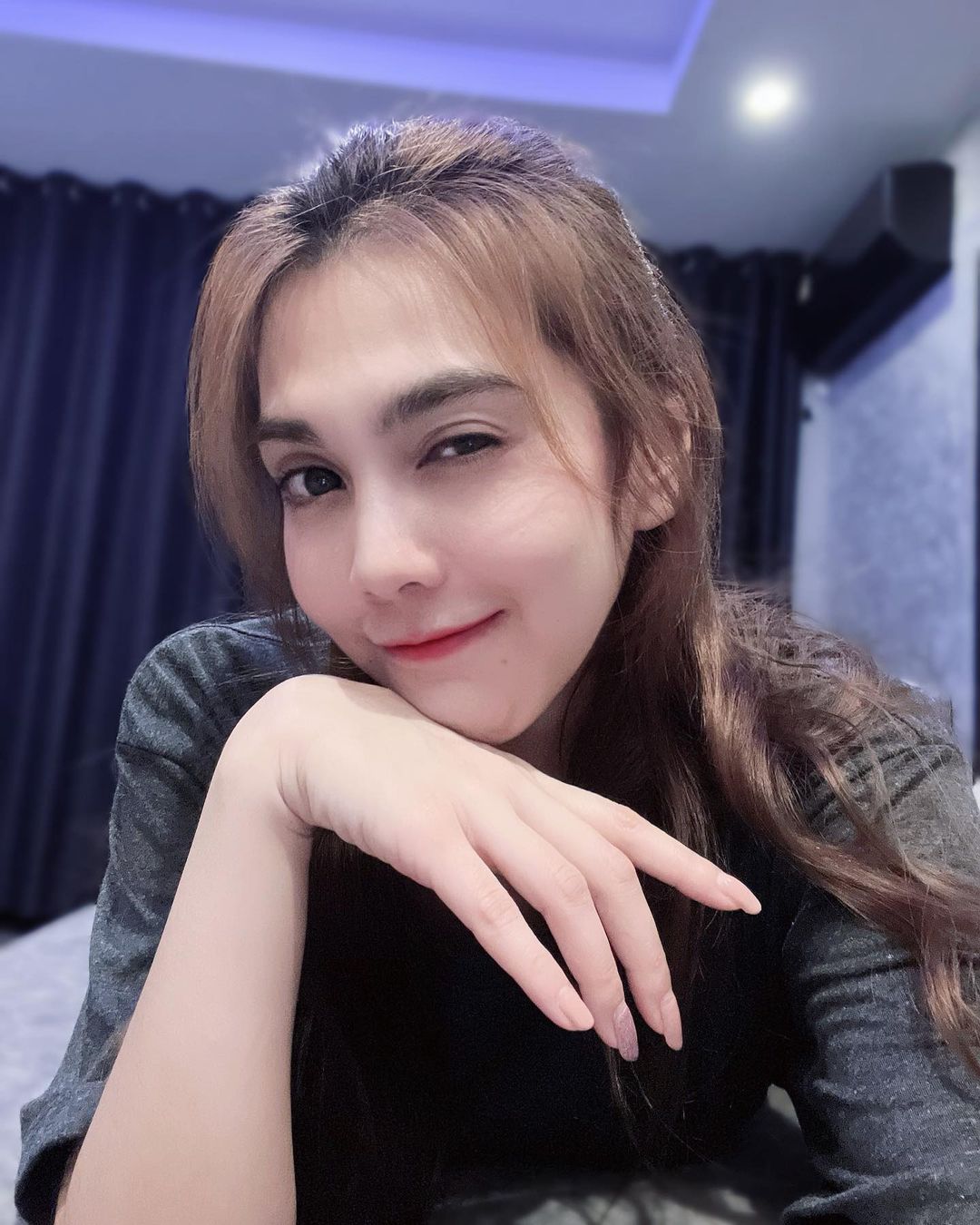 พั้นช์ - วรกาญจน์ โรจนวัชร