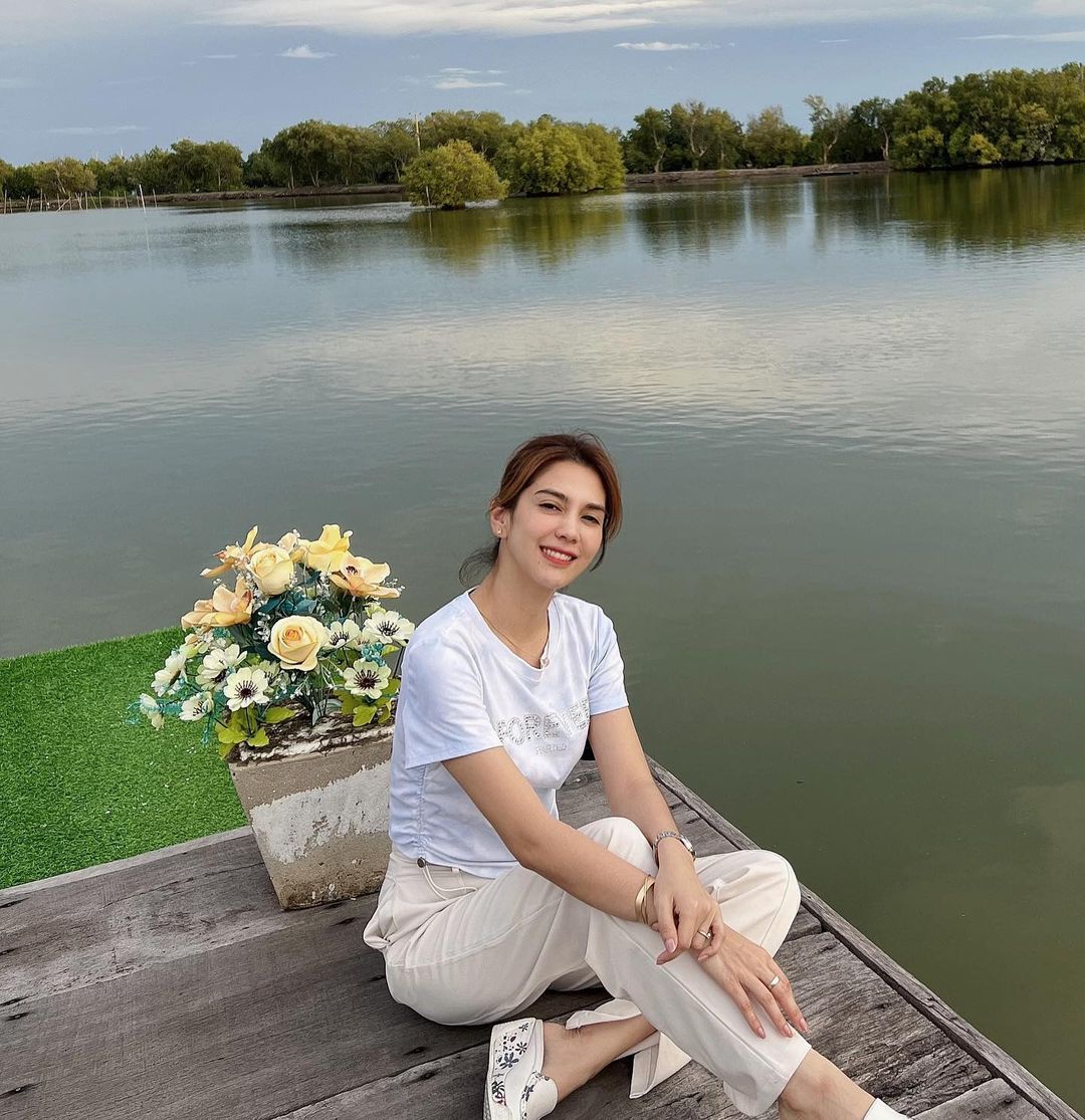 พั้นช์ - วรกาญจน์ โรจนวัชร