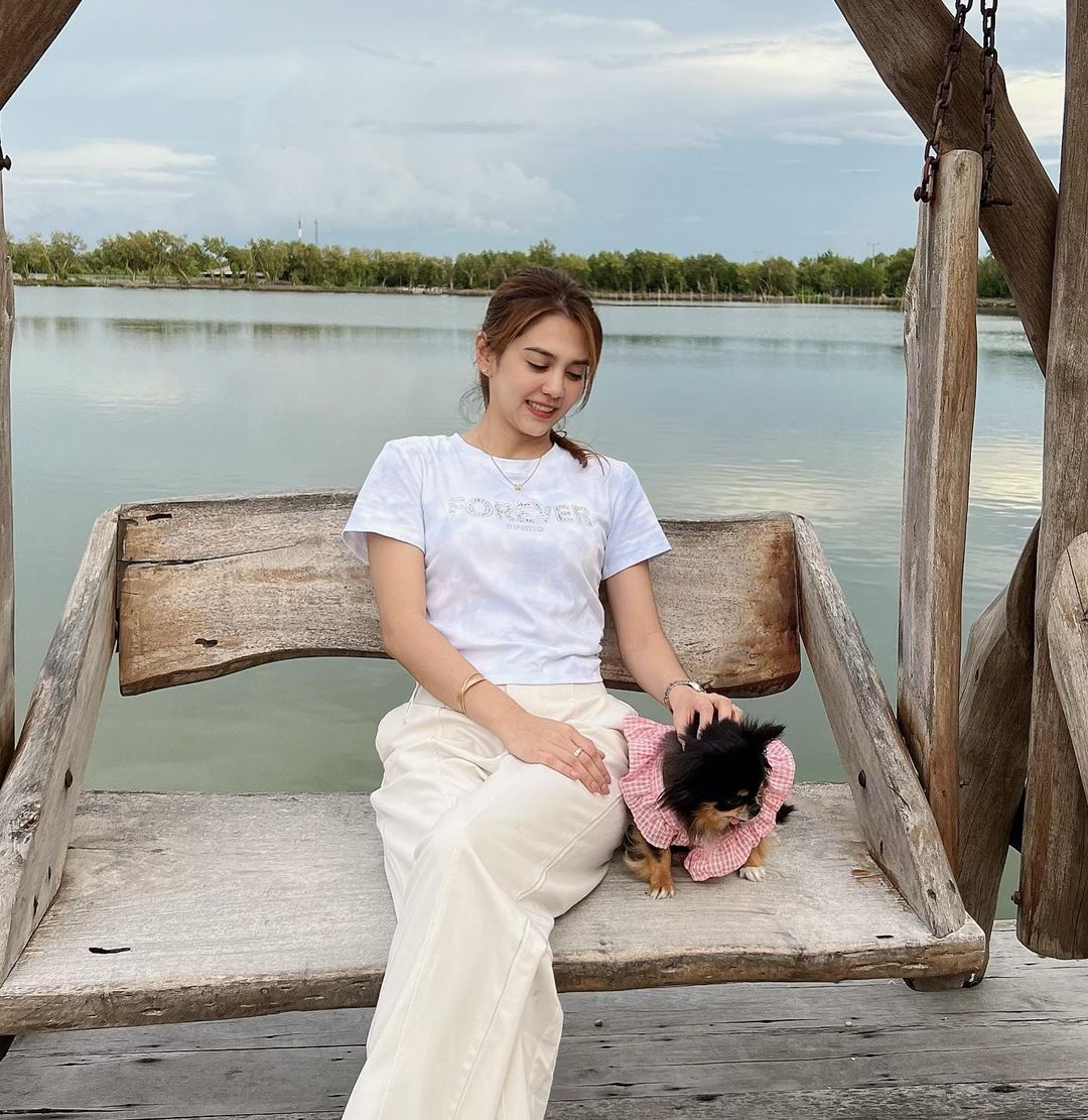 พั้นช์ - วรกาญจน์ โรจนวัชร