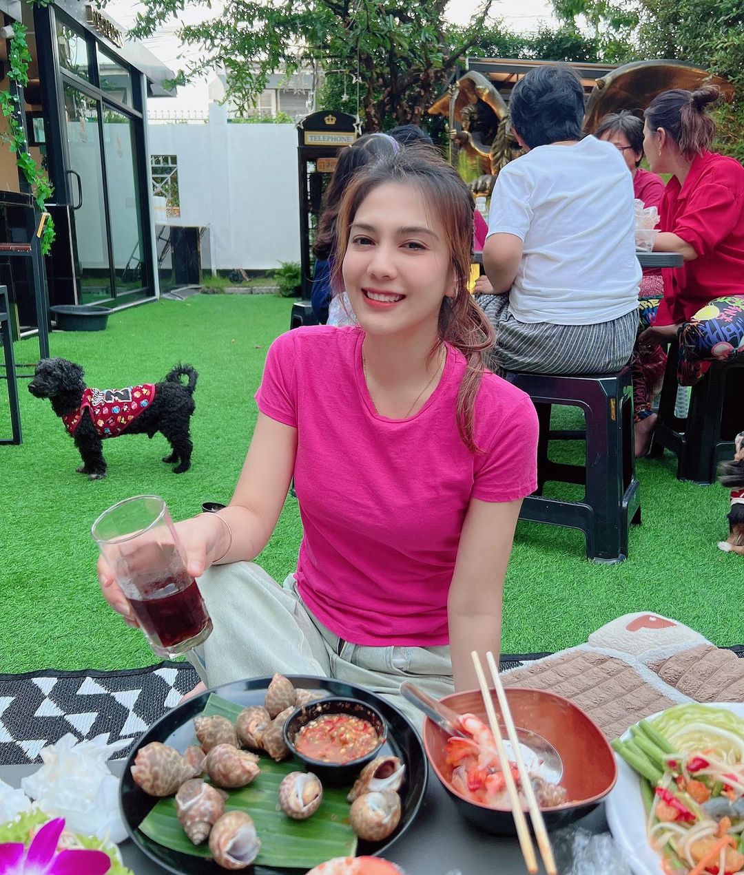 พั้นช์ - วรกาญจน์ โรจนวัชร