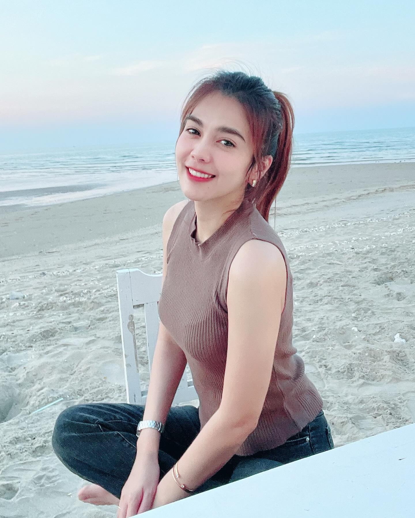 พั้นช์ - วรกาญจน์ โรจนวัชร