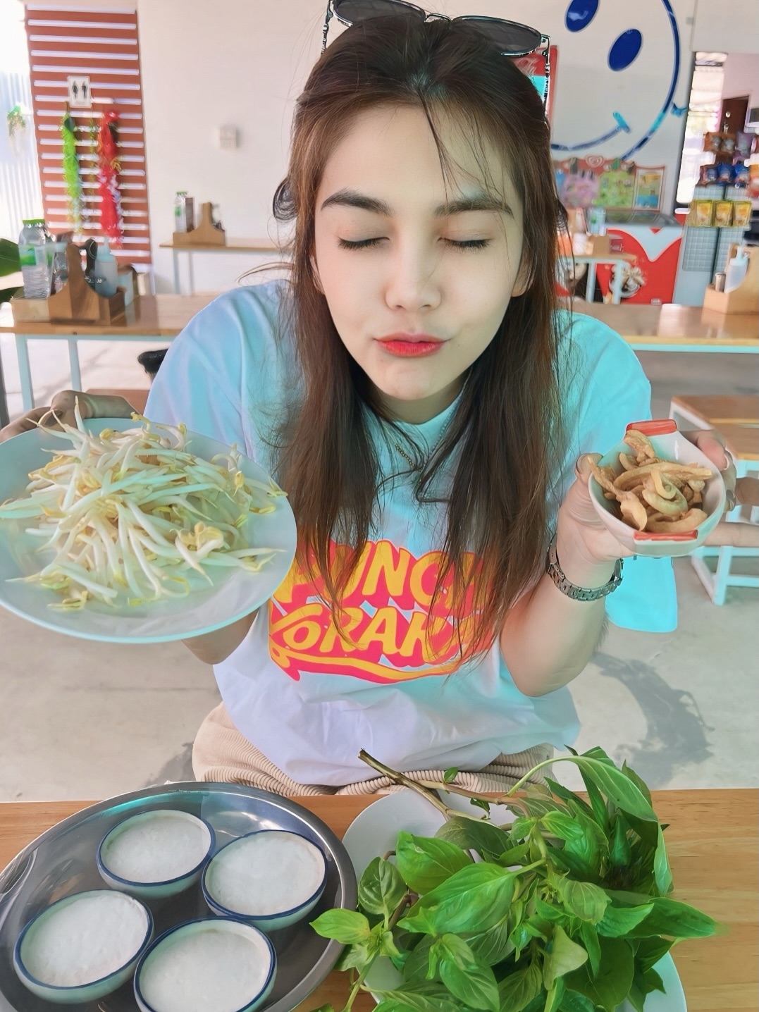 พั้นช์ - วรกาญจน์ โรจนวัชร