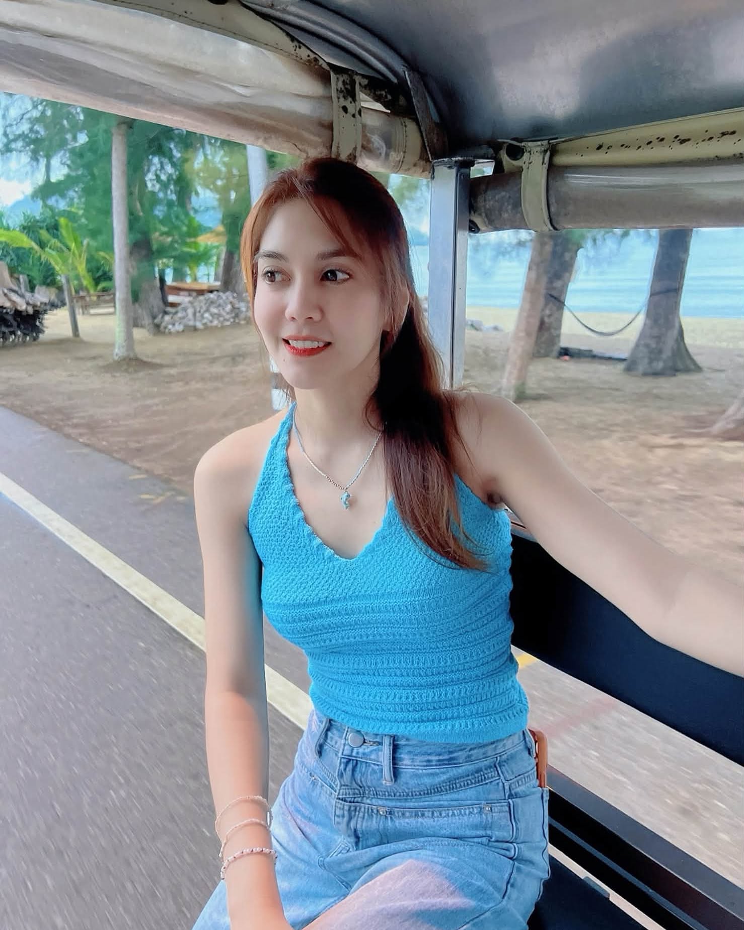 พั้นช์ - วรกาญจน์ โรจนวัชร