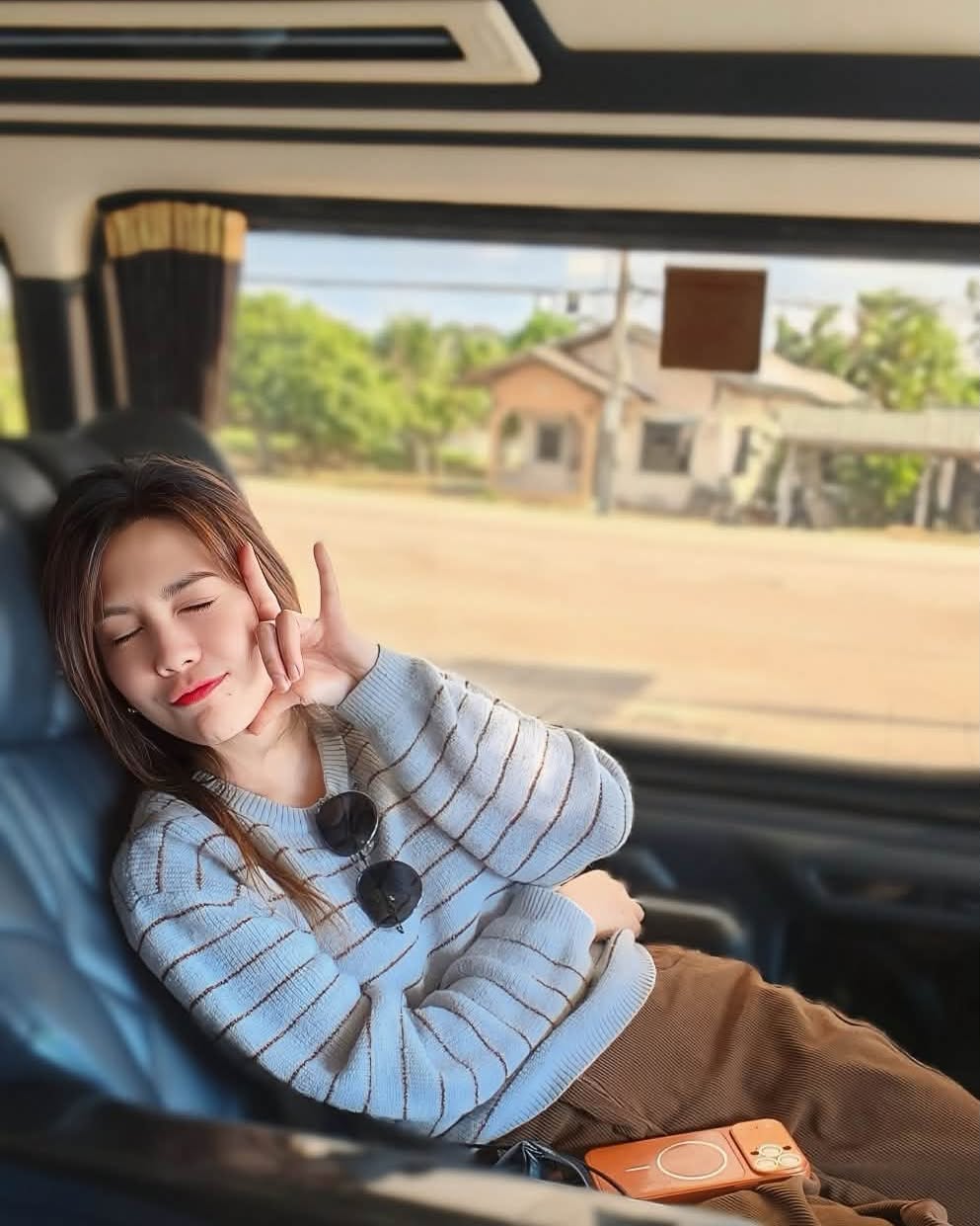 พั้นช์ - วรกาญจน์ โรจนวัชร
