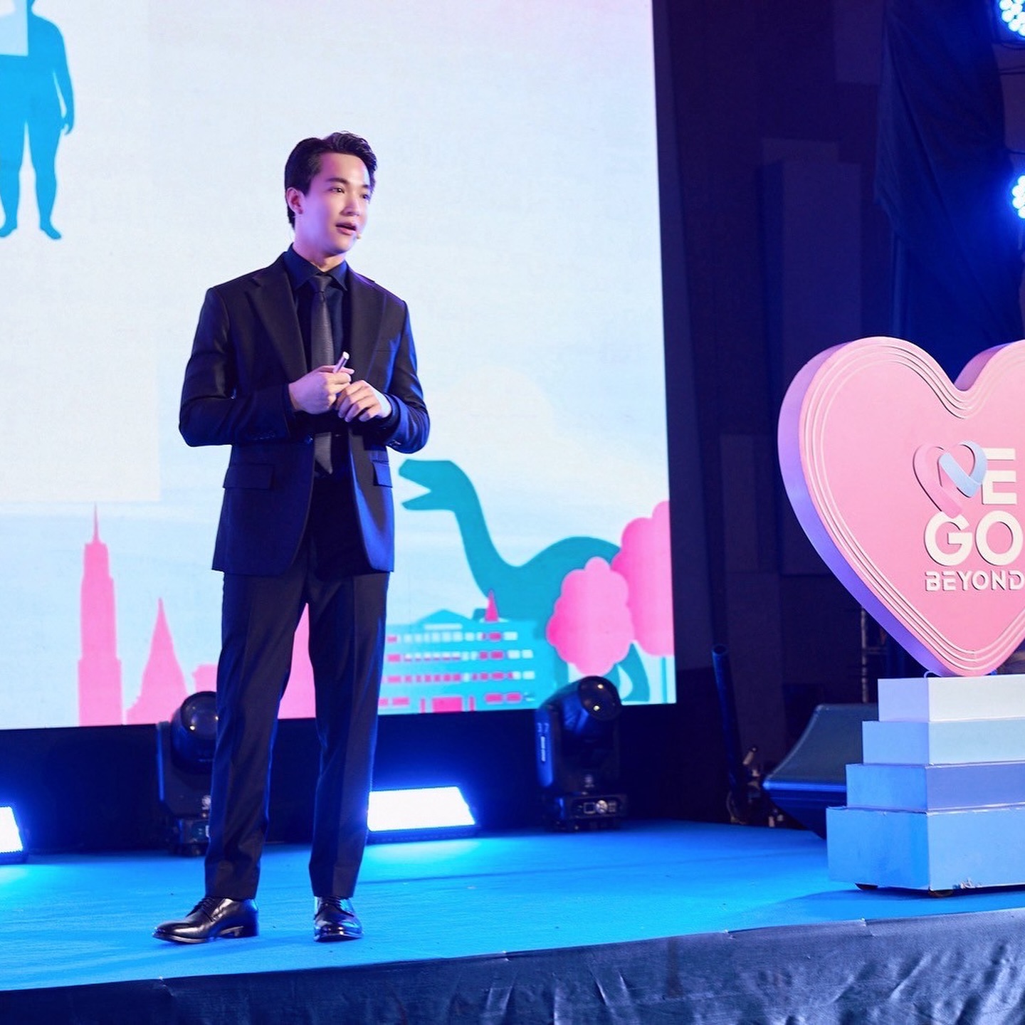 ริท - เรืองฤทธิ์ ศิริพานิช