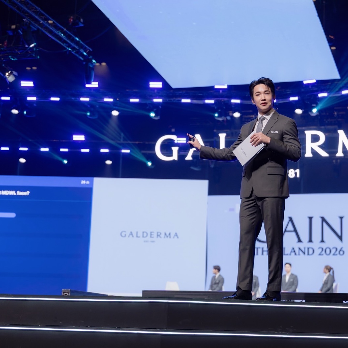 ริท - เรืองฤทธิ์ ศิริพานิช