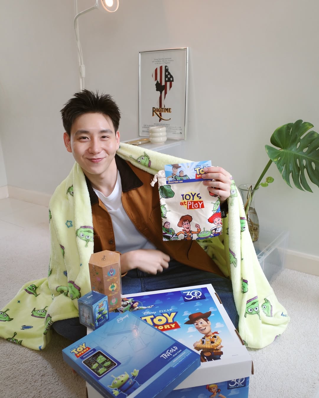 กัง - กันต์พงษ์ กุลธนาเรืองนนท์