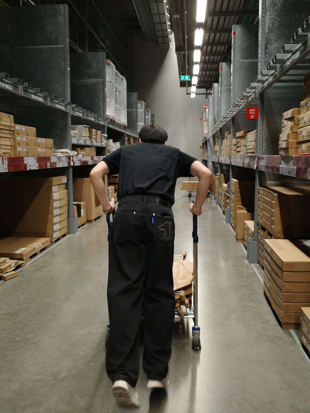 กัง - กันต์พงษ์ กุลธนาเรืองนนท์