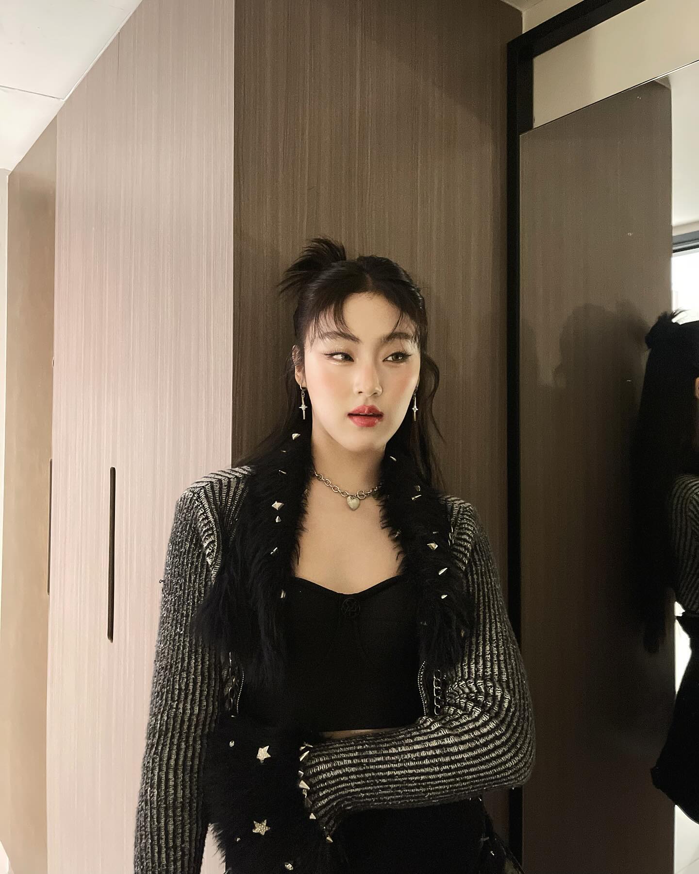 พั้นช์ - ทิพานัน นิลสยาม
