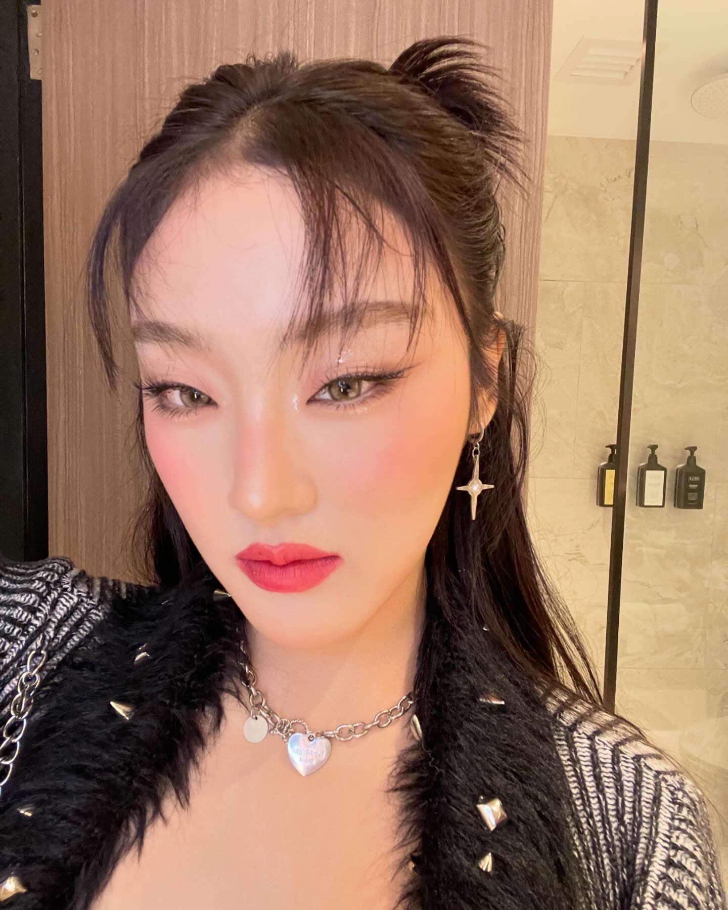 พั้นช์ - ทิพานัน นิลสยาม
