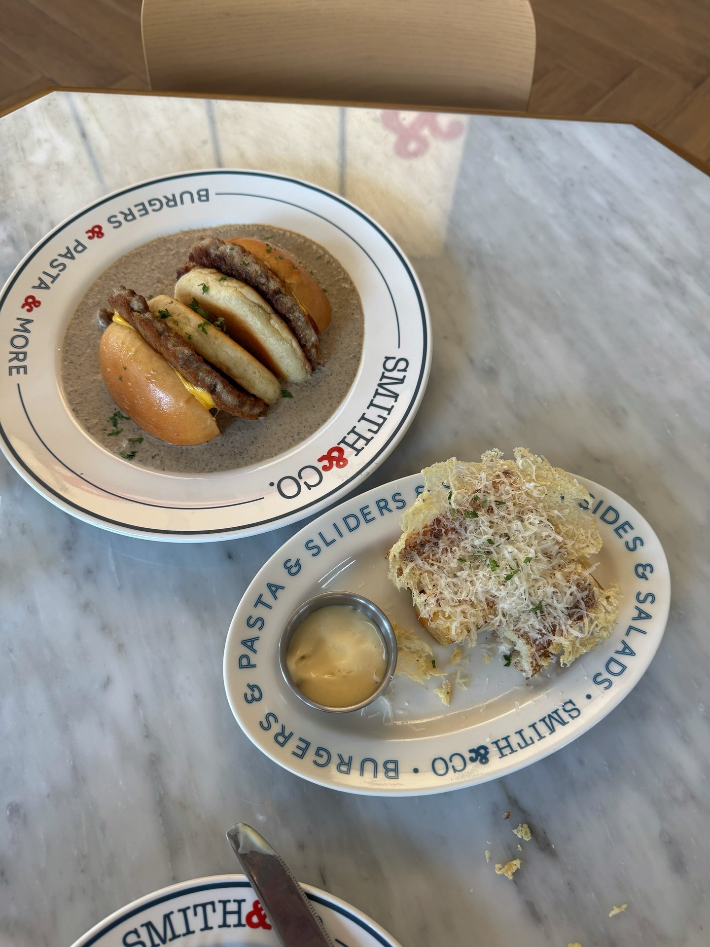 พั้นช์ - ทิพานัน นิลสยาม