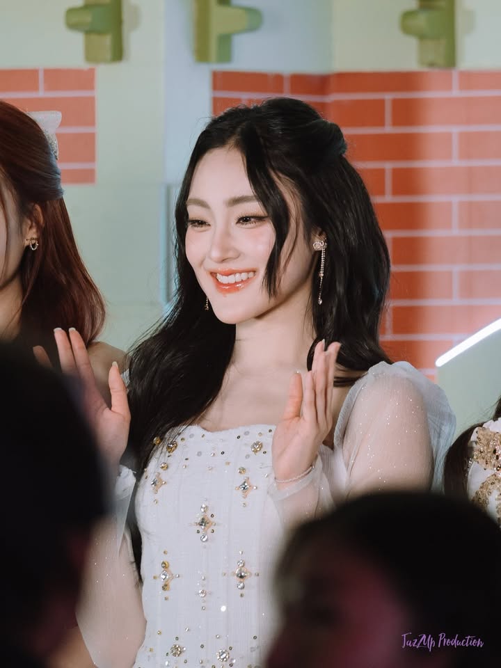 พั้นช์ - ทิพานัน นิลสยาม