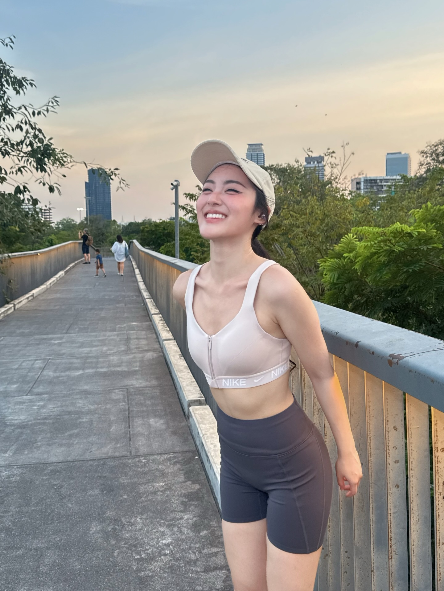 พั้นช์ - ทิพานัน นิลสยาม