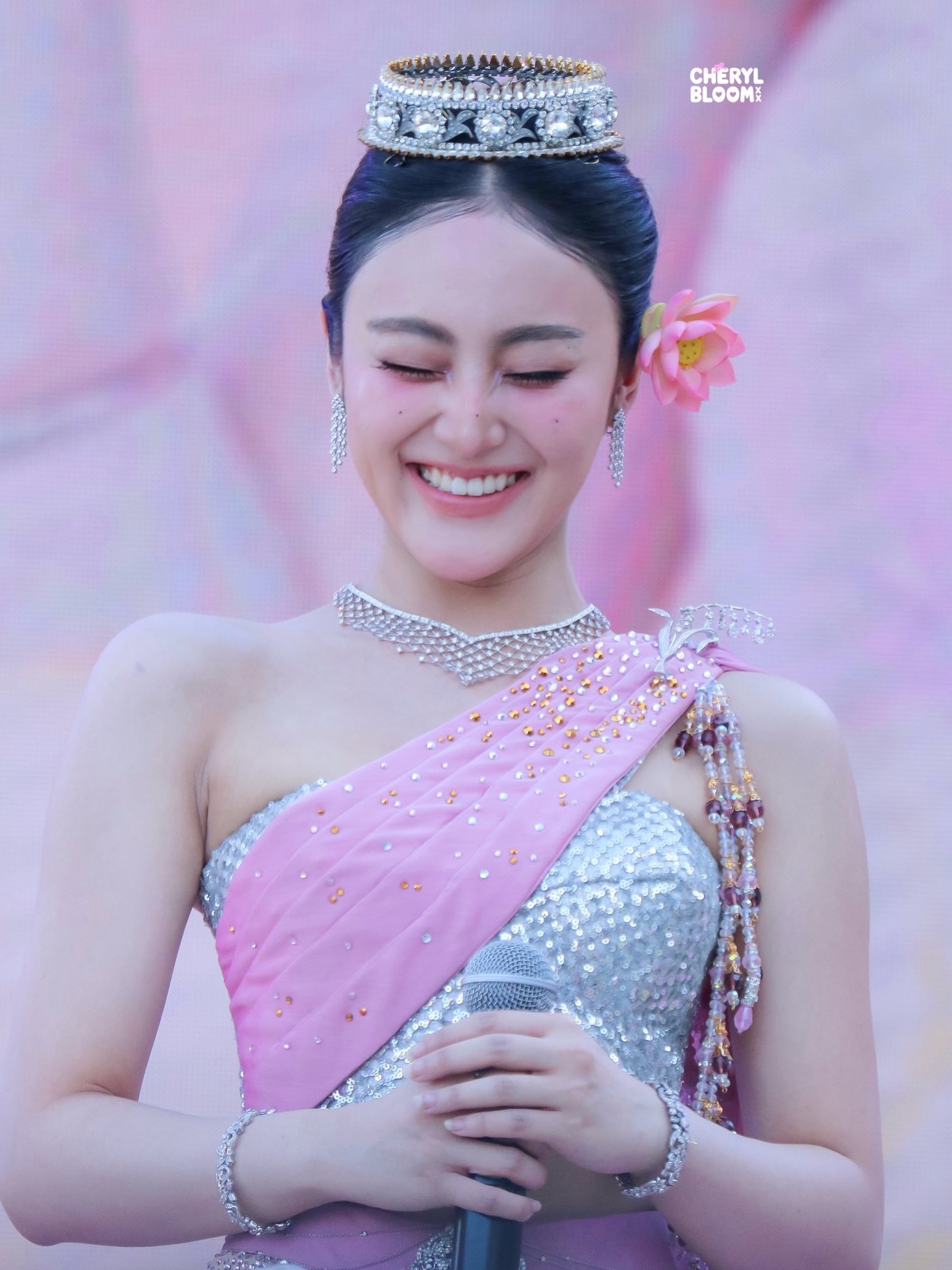 พั้นช์ - ทิพานัน นิลสยาม