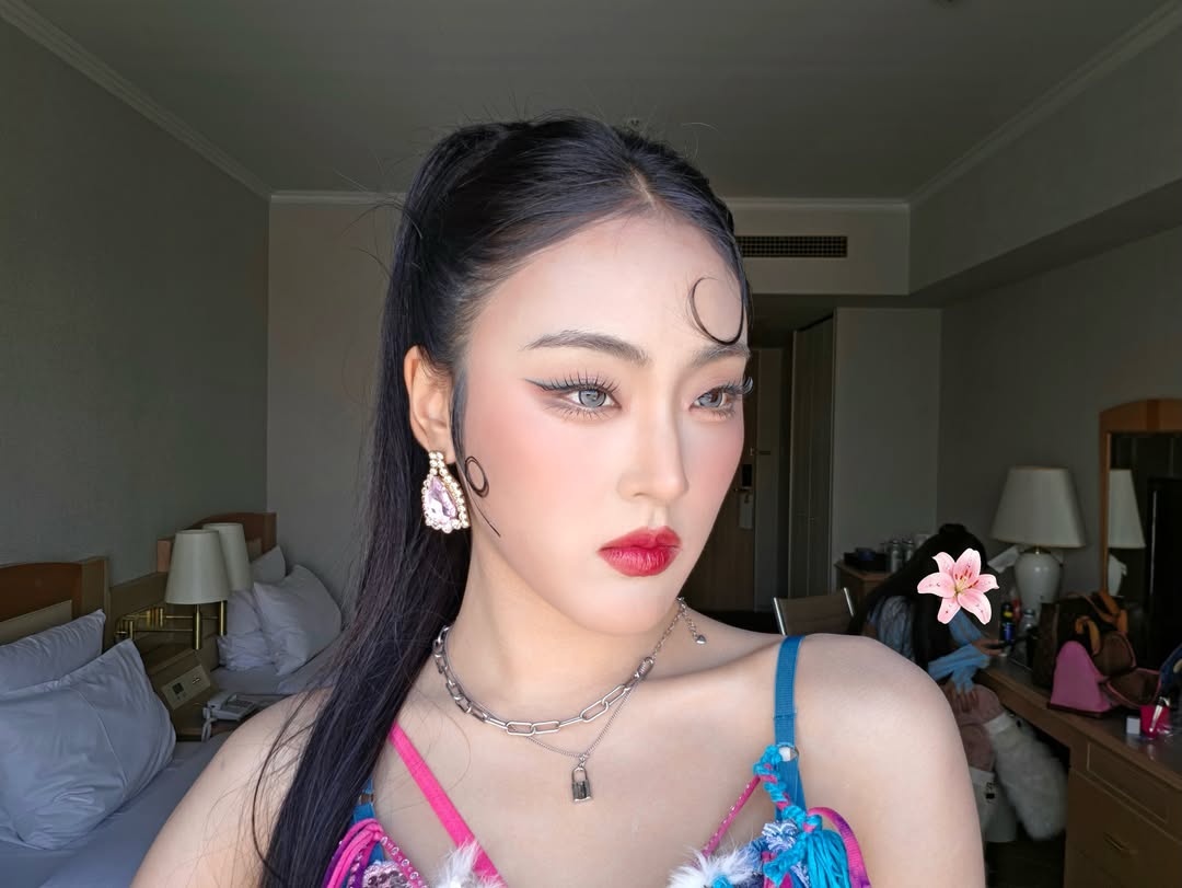 พั้นช์ - ทิพานัน นิลสยาม