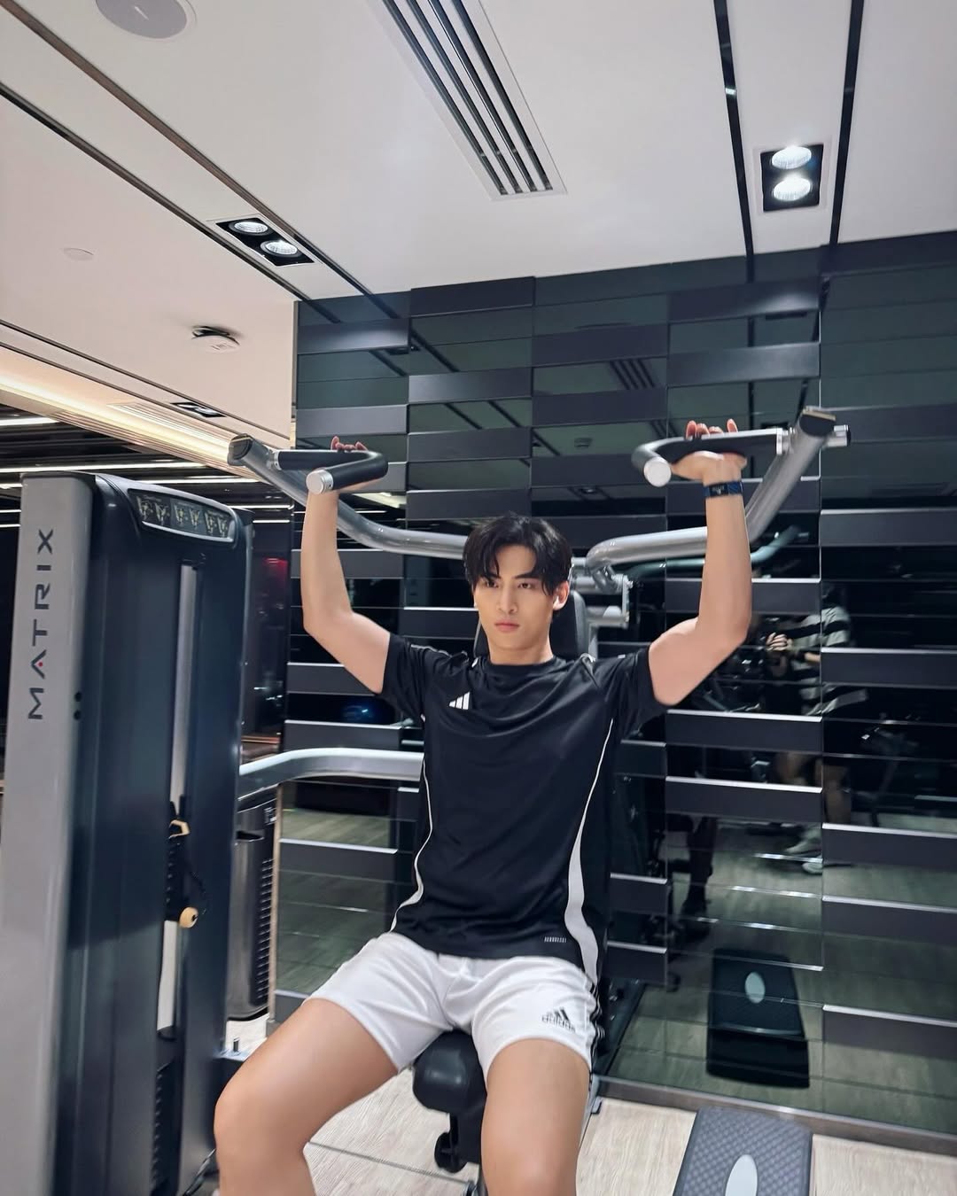 โอห์ม - ฐิติวัฒน์ ฤทธิ์ประเสริฐ