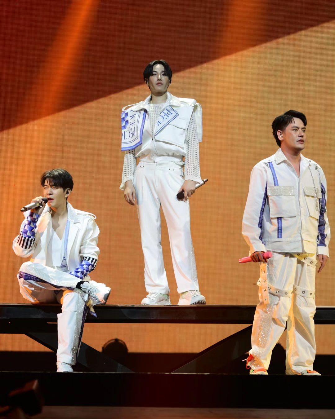 ไอซ์ - ศรัณยู วินัยพานิช