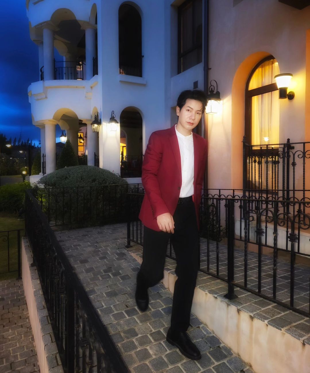 ไอซ์ - ศรัณยู วินัยพานิช