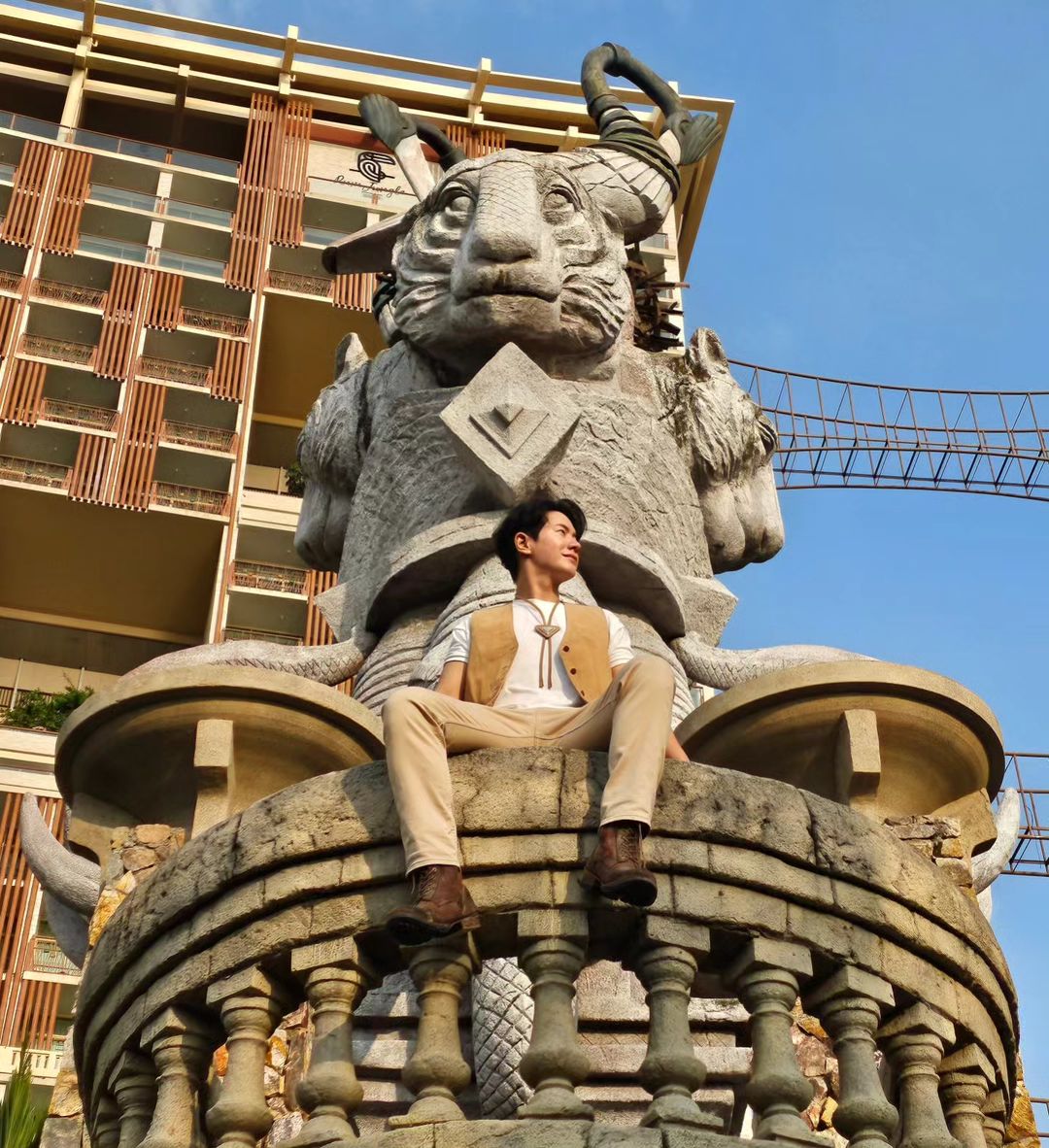 ไอซ์ - ศรัณยู วินัยพานิช