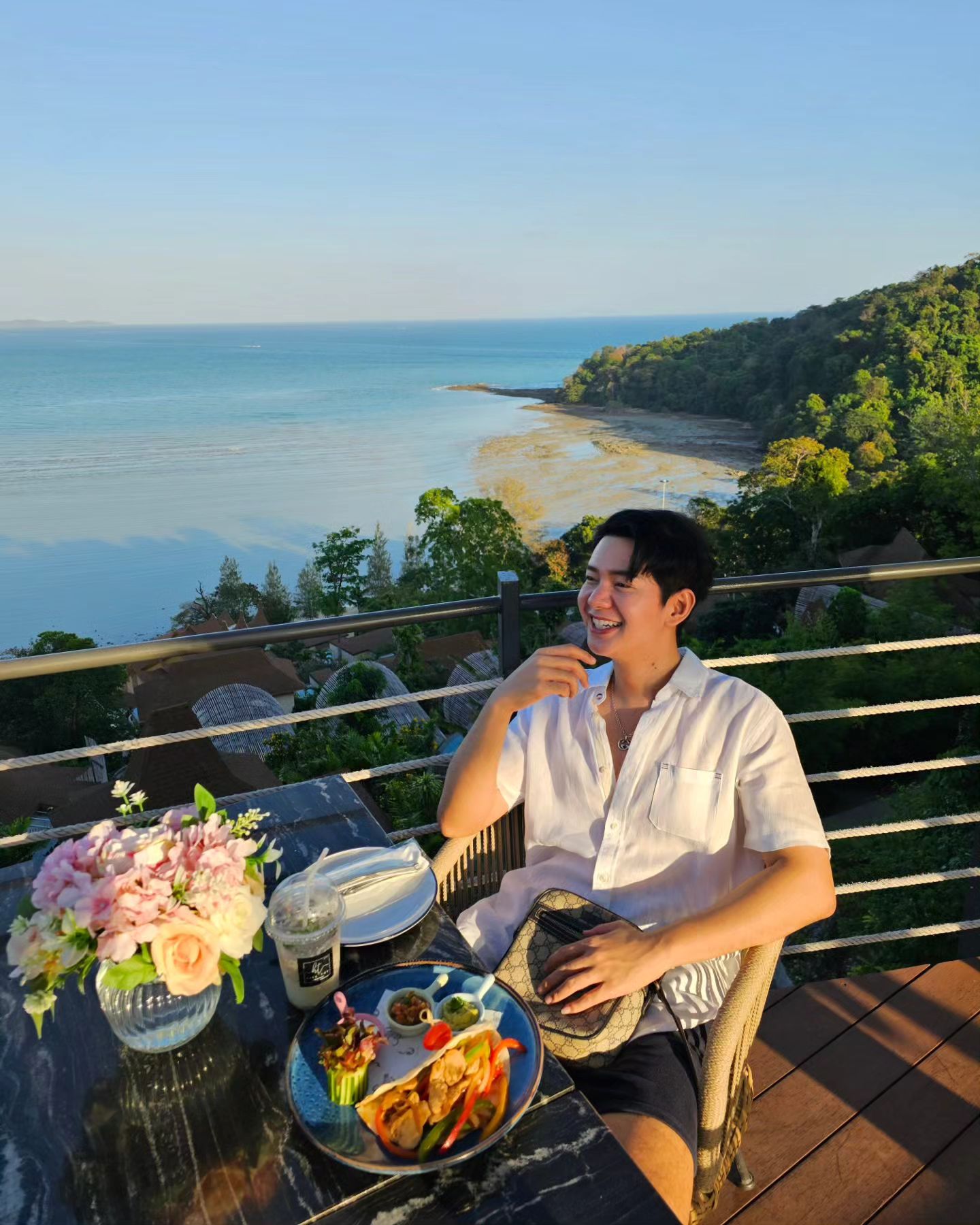 ไอซ์ - ศรัณยู วินัยพานิช