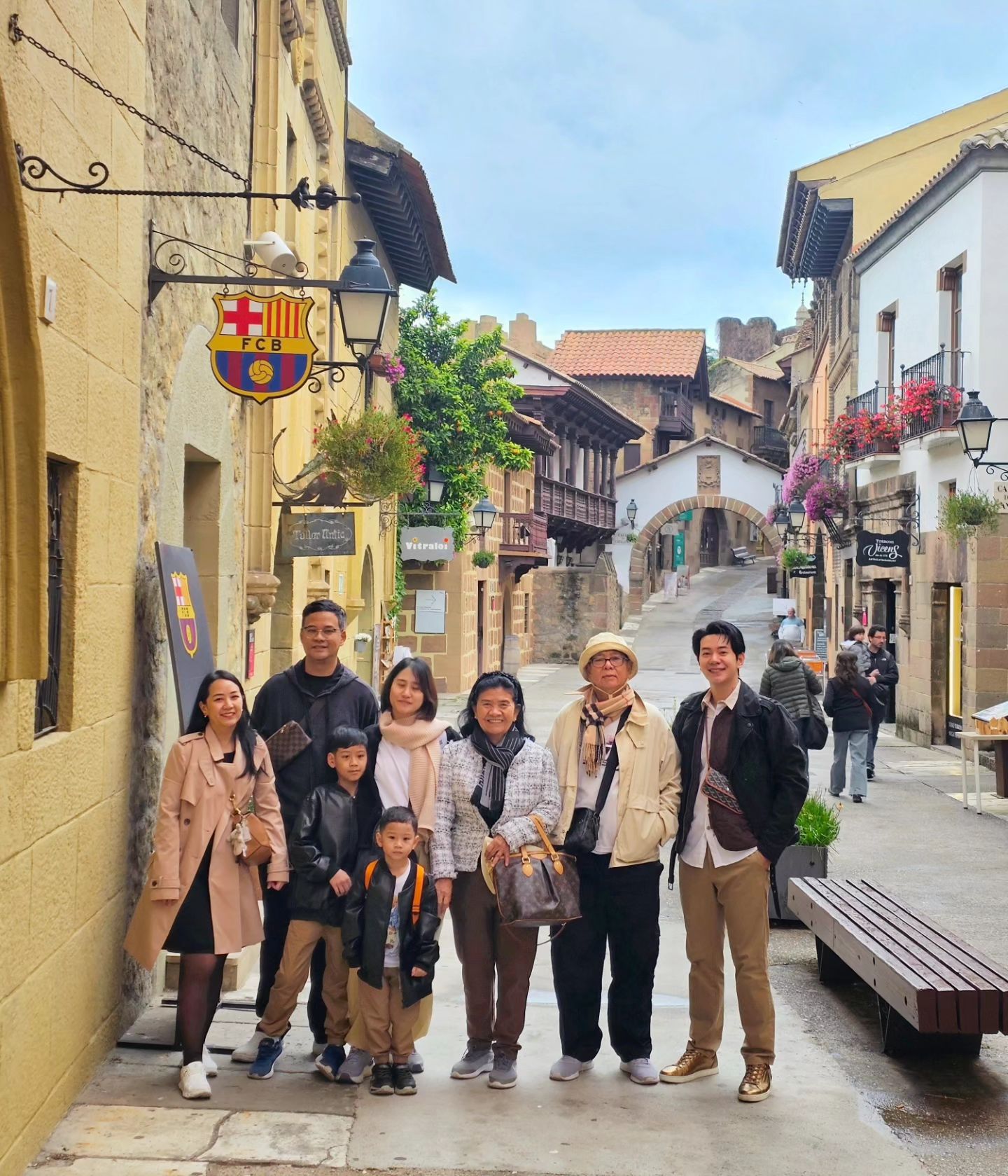 ไอซ์ - ศรัณยู วินัยพานิช