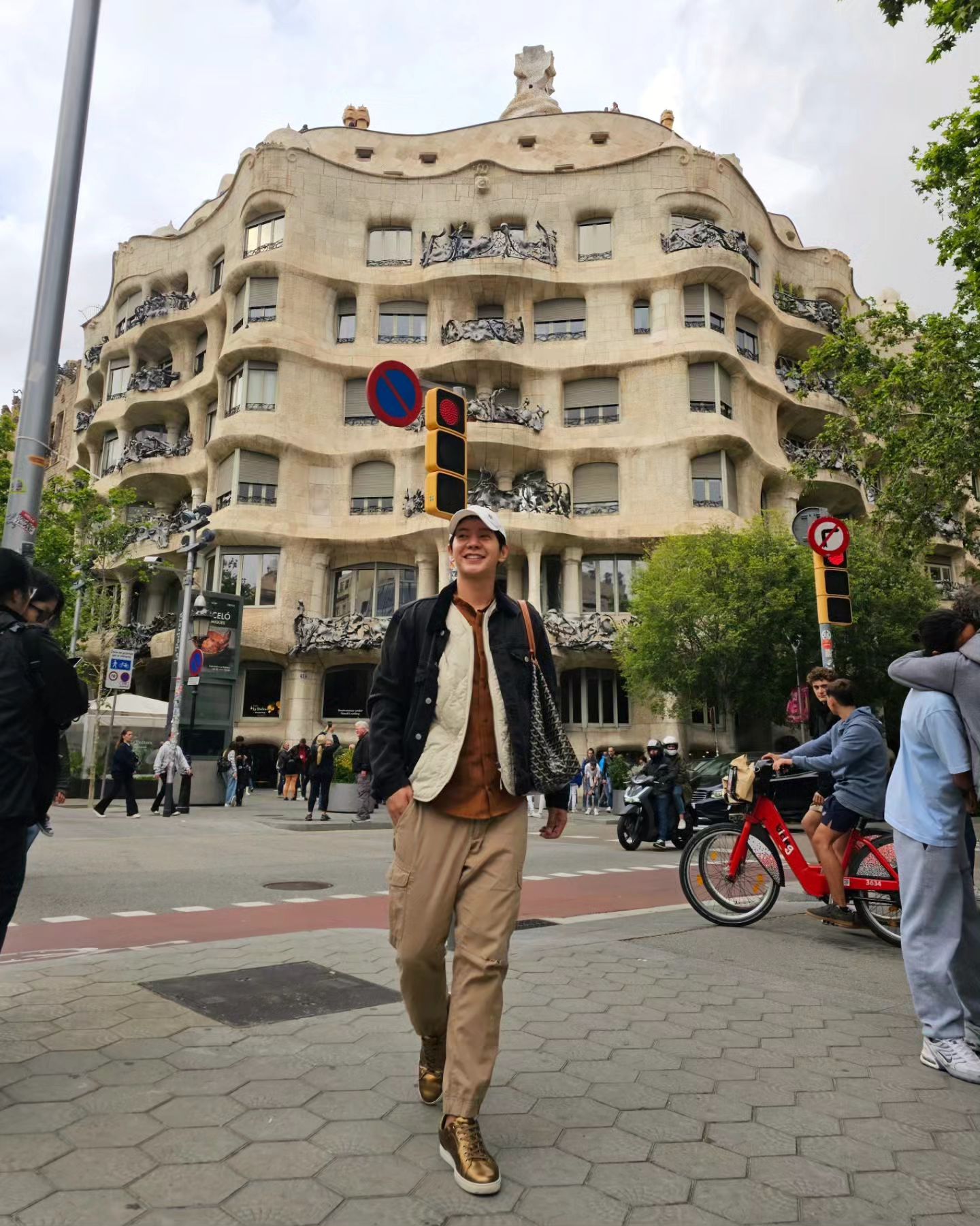 ไอซ์ - ศรัณยู วินัยพานิช