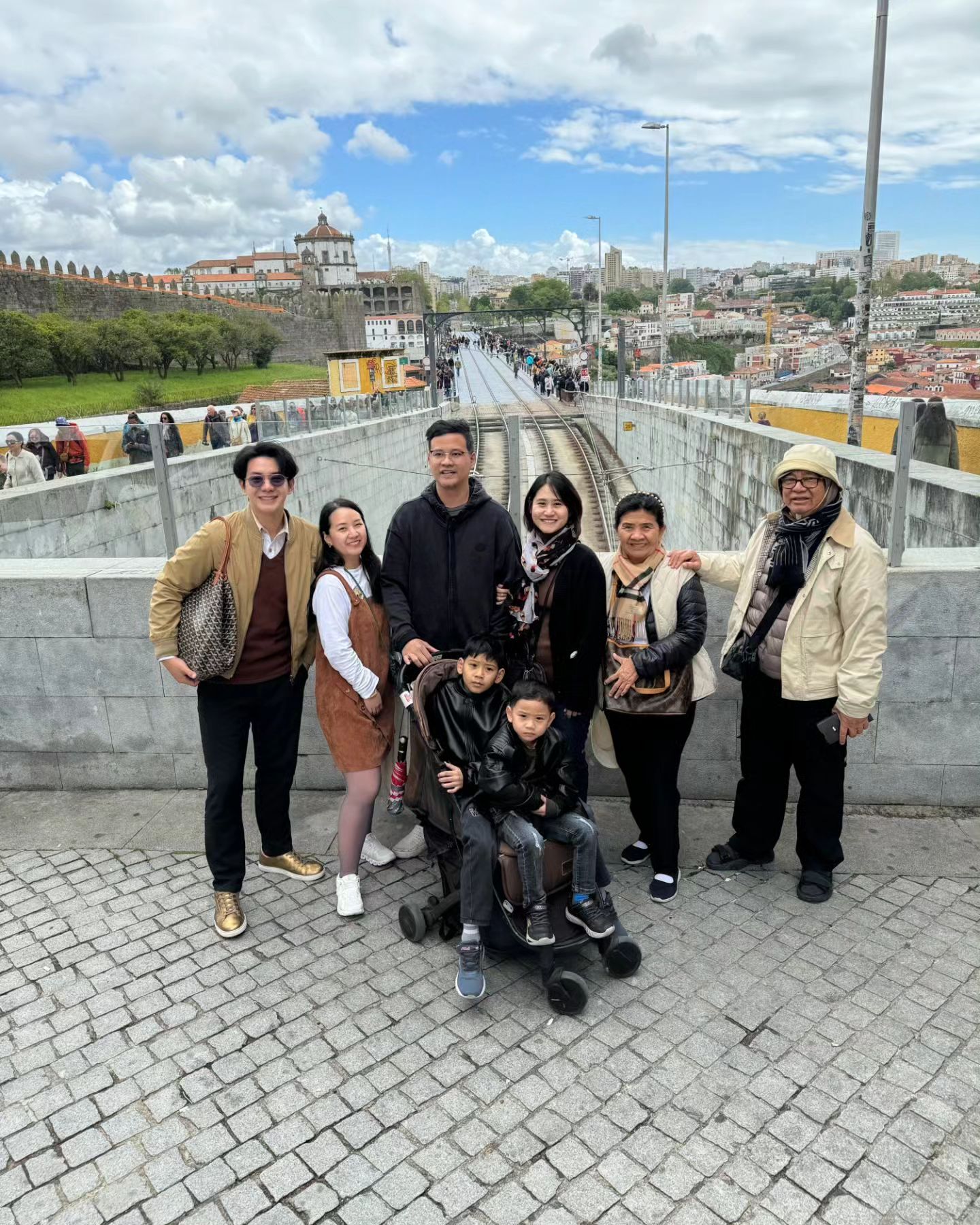 ไอซ์ - ศรัณยู วินัยพานิช