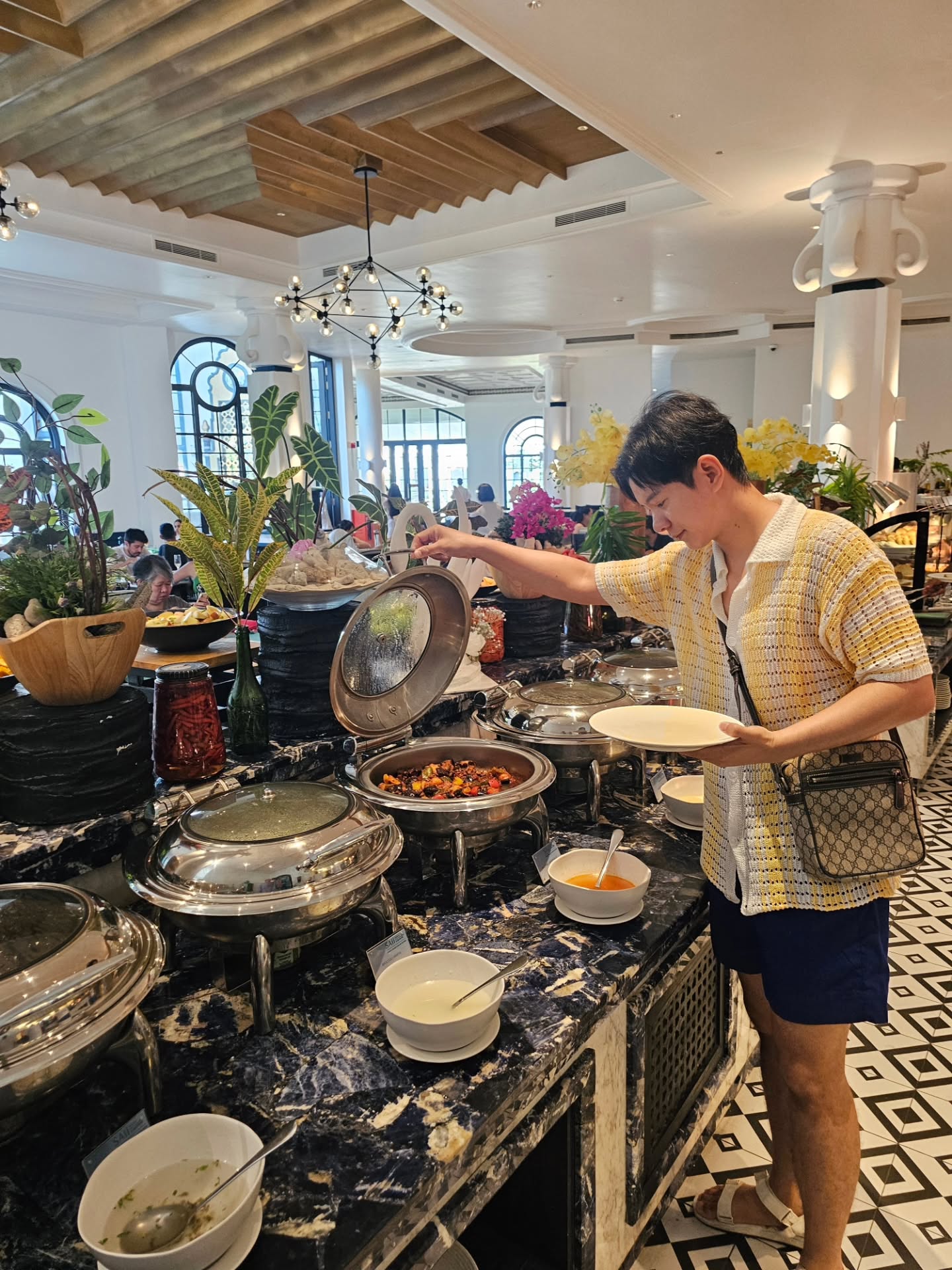 ไอซ์ - ศรัณยู วินัยพานิช