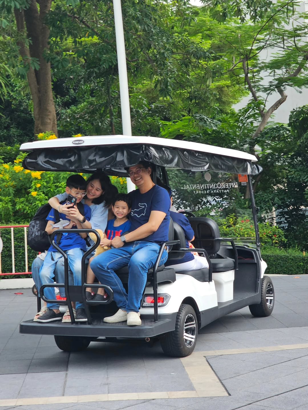 ไอซ์ - ศรัณยู วินัยพานิช