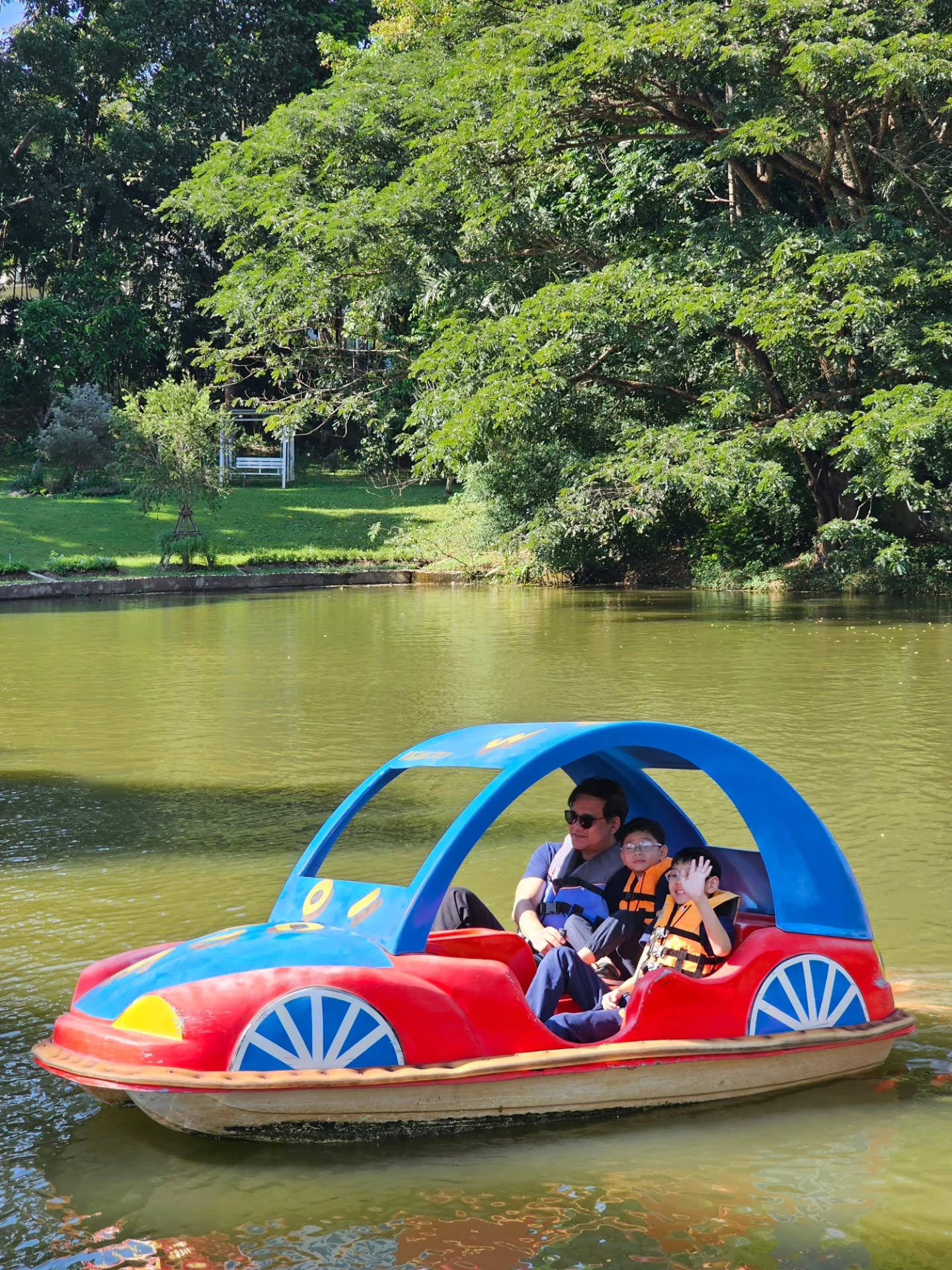 ไอซ์ - ศรัณยู วินัยพานิช