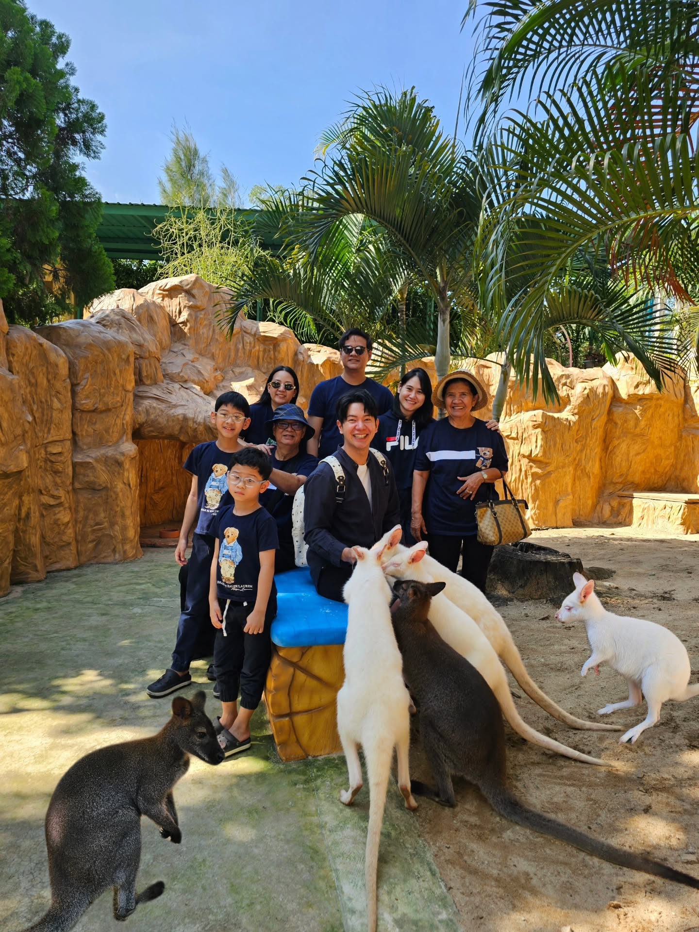 ไอซ์ - ศรัณยู วินัยพานิช