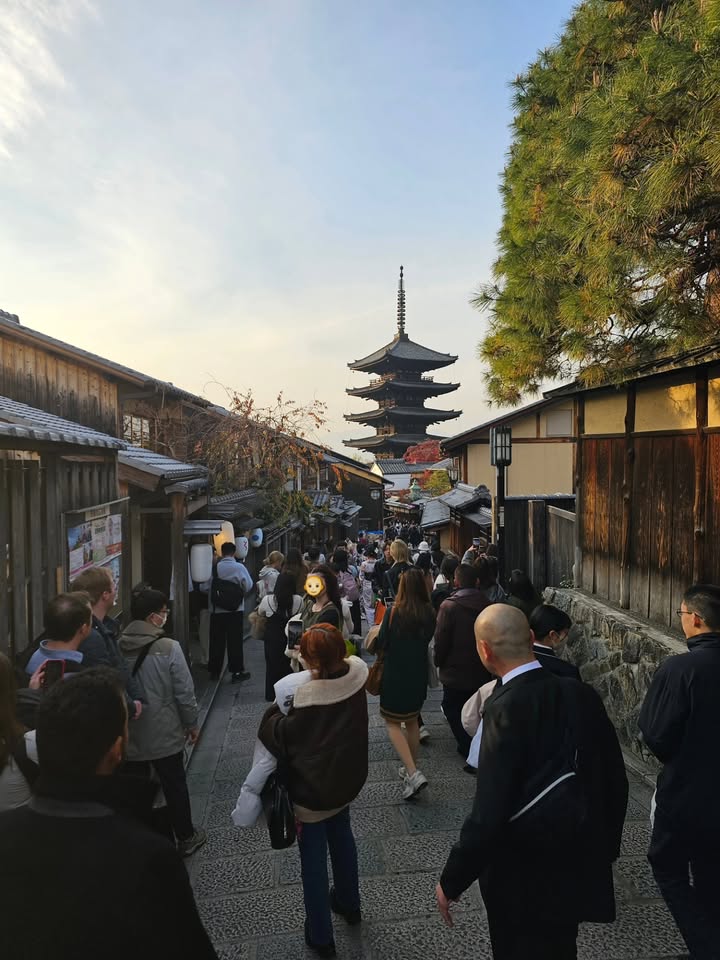 ไอซ์ - ศรัณยู วินัยพานิช