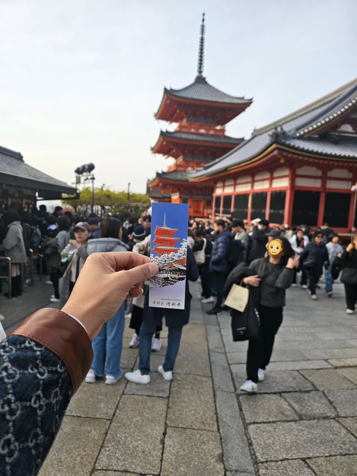 ไอซ์ - ศรัณยู วินัยพานิช