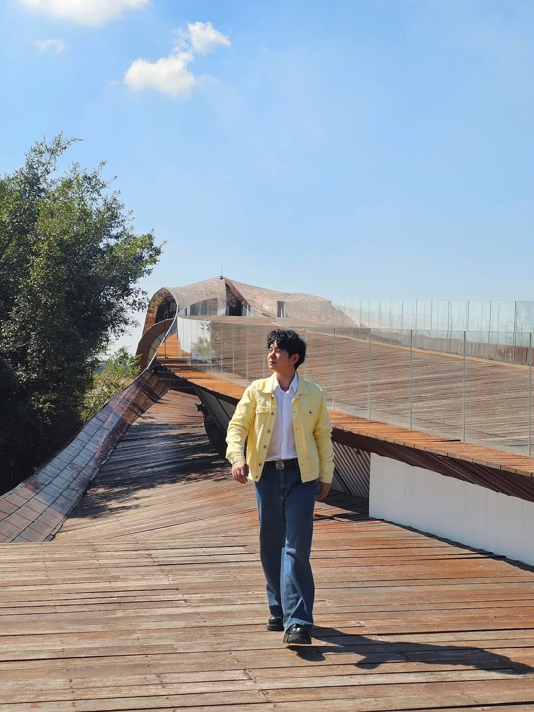 ไอซ์ - ศรัณยู วินัยพานิช