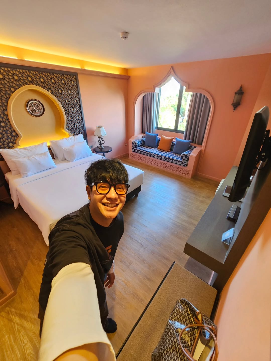 ไอซ์ - ศรัณยู วินัยพานิช