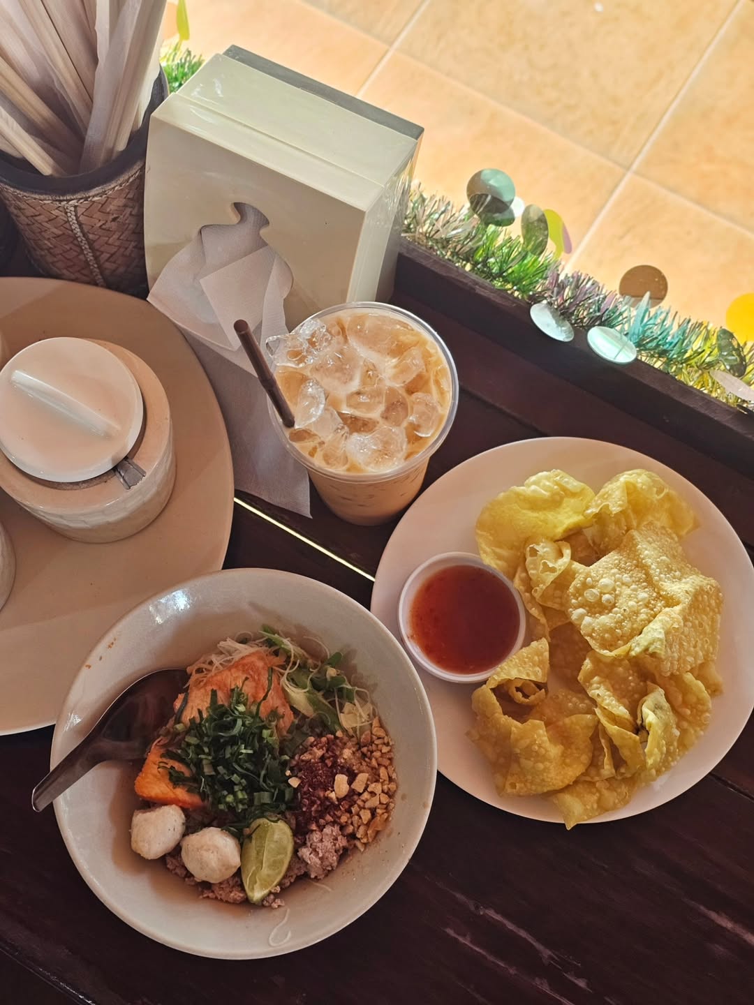 ไอซ์ - ศรัณยู วินัยพานิช