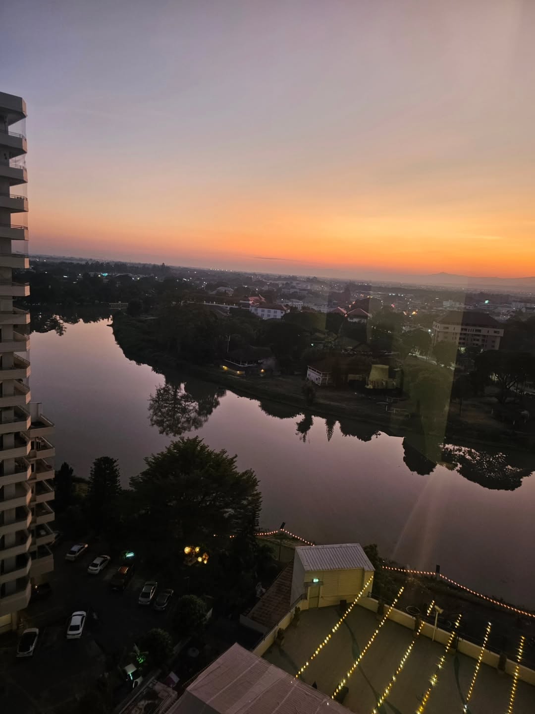 ไอซ์ - ศรัณยู วินัยพานิช