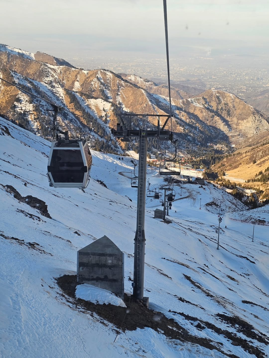 ไอซ์ - ศรัณยู วินัยพานิช