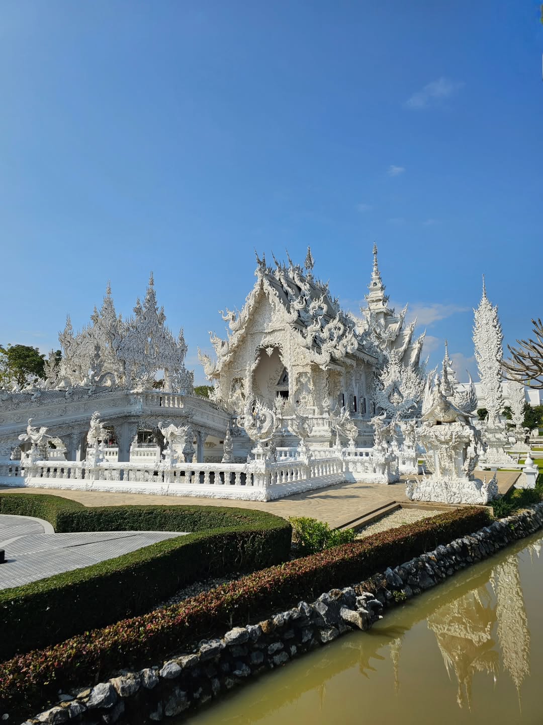 ไอซ์ - ศรัณยู วินัยพานิช