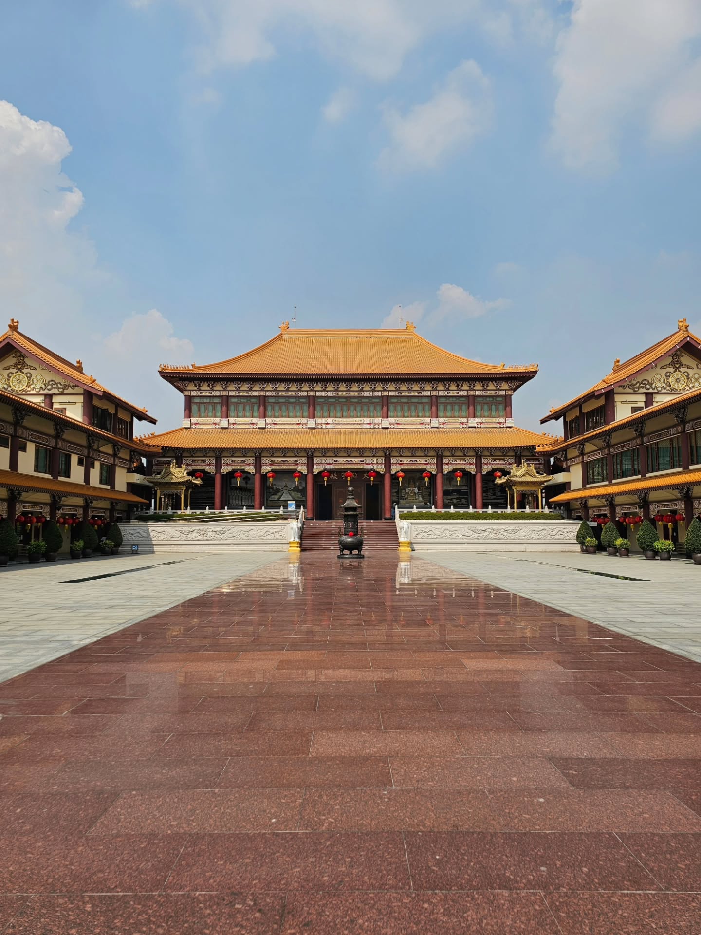 ไอซ์ - ศรัณยู วินัยพานิช