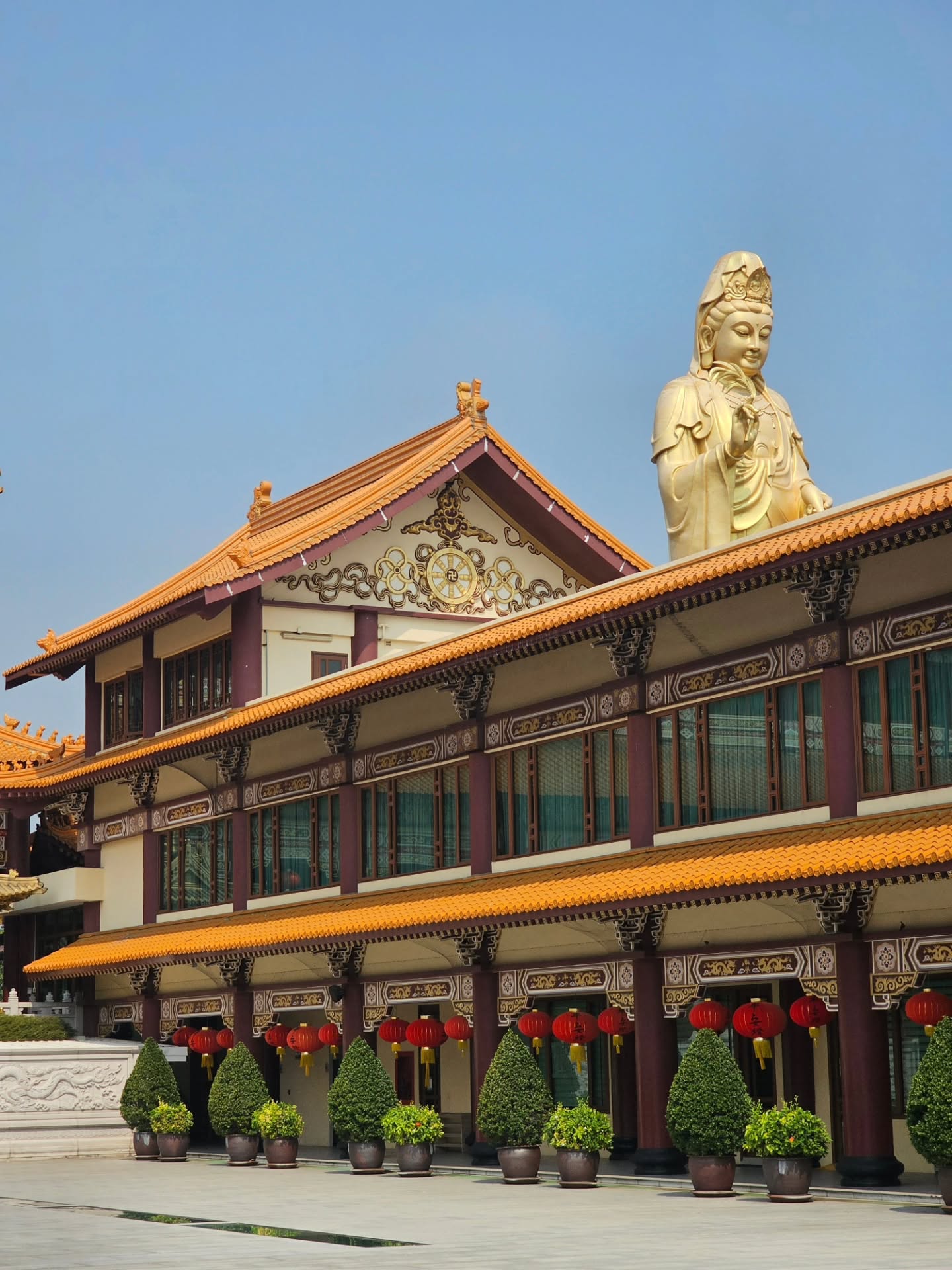 ไอซ์ - ศรัณยู วินัยพานิช