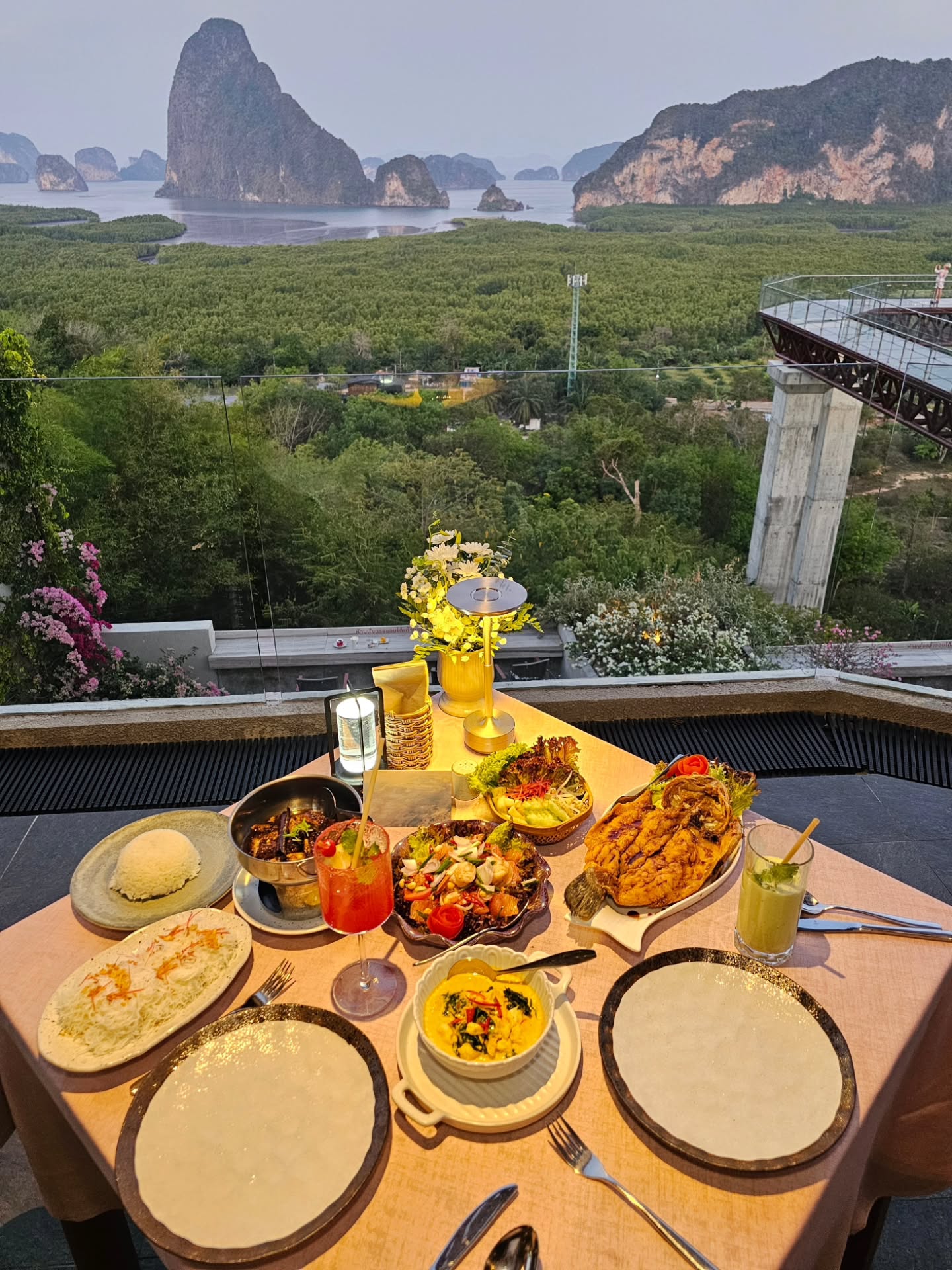 ไอซ์ - ศรัณยู วินัยพานิช