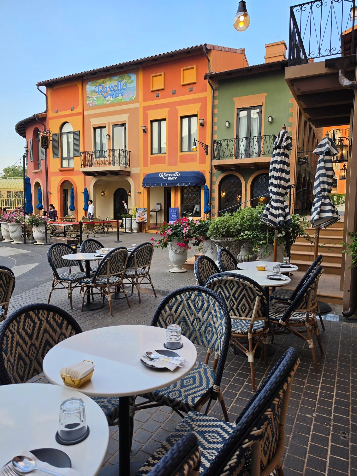 ไอซ์ - ศรัณยู วินัยพานิช